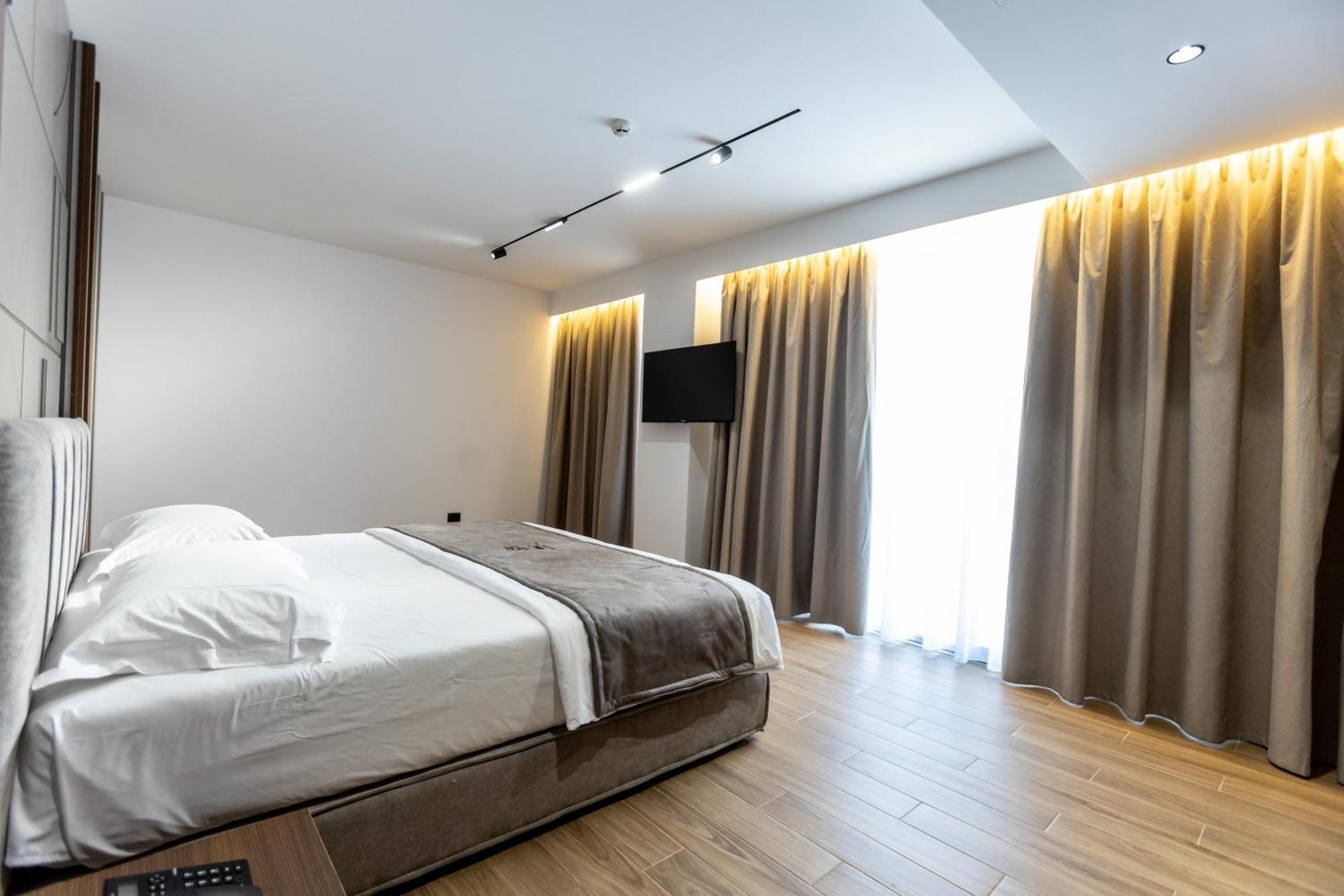 Lezhë Bolt Boutique Hotel מראה חיצוני תמונה